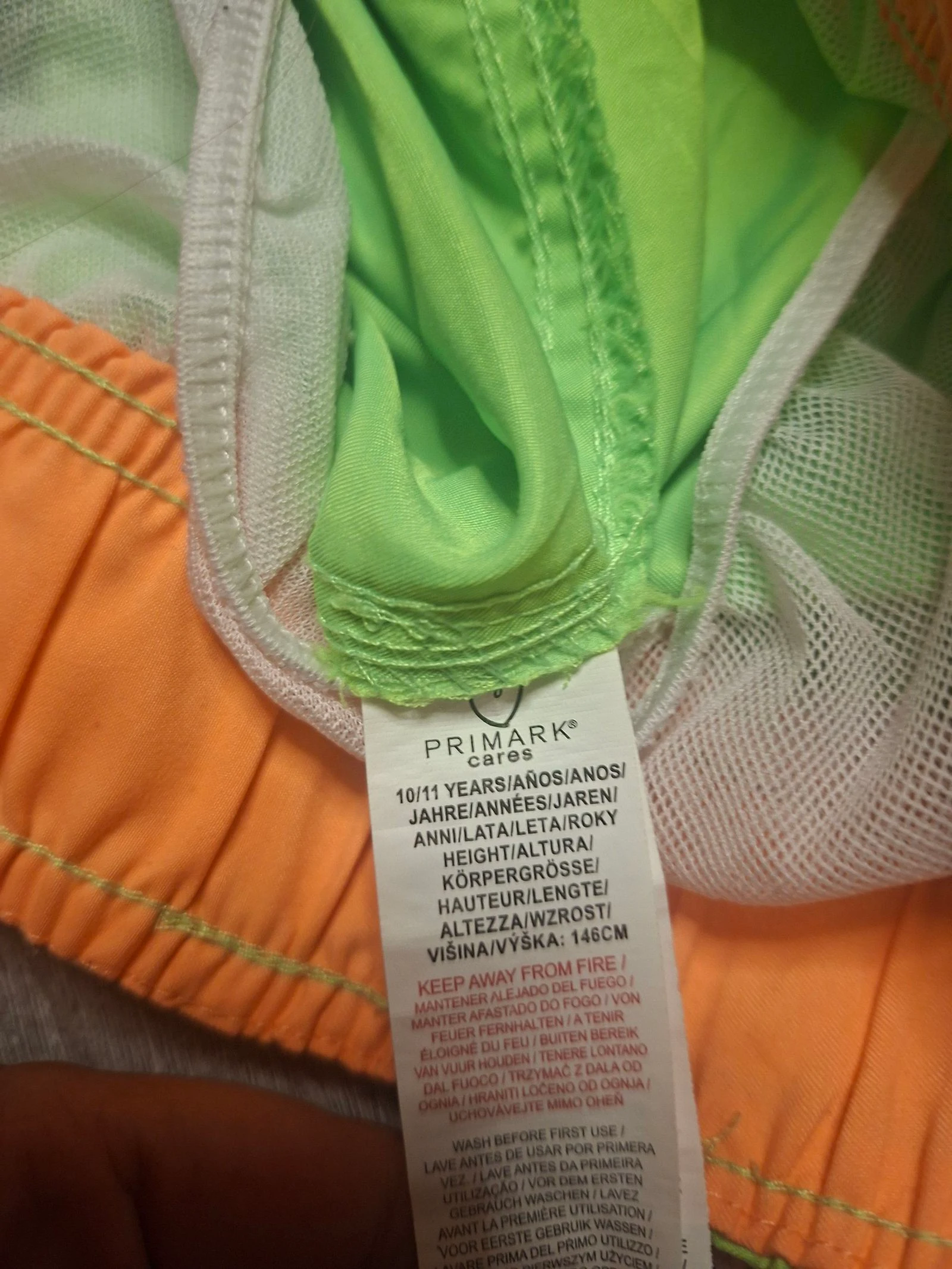 🌷F4-05🌷Badshort PRIMARK voor jongens – Maat 10/11 jaar (146 cm) – Ultra trendy fluogroen🌷 – photo 3